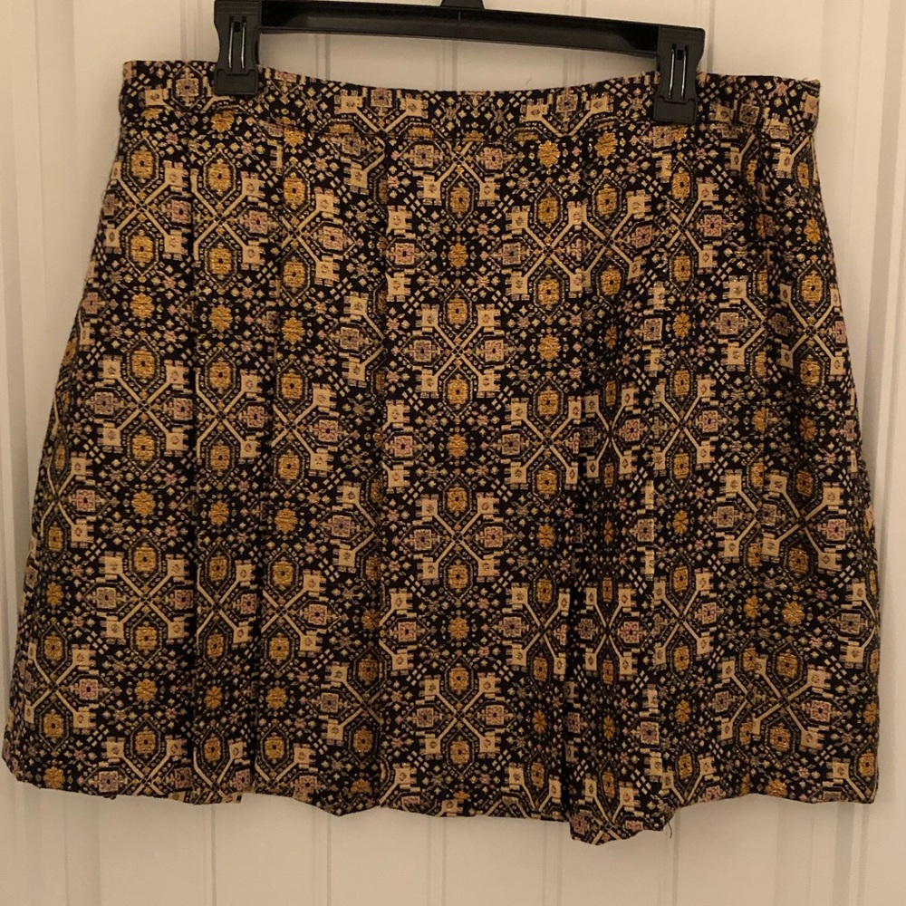 Forever 21 Print Pleated Skirt
